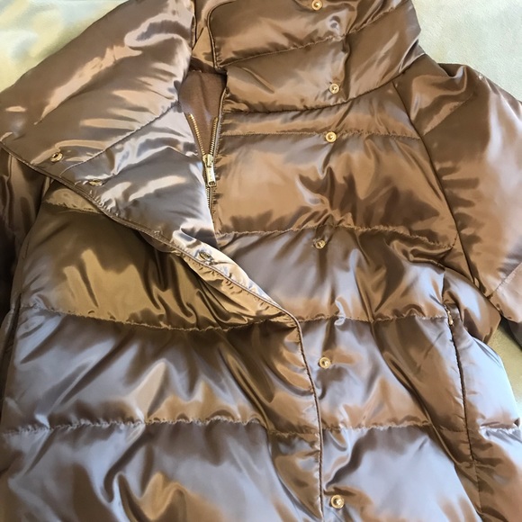 Tumi Jackets & Blazers - 50% off TODAY ONLY 9/30!Tumi Women’s Puffer Jacket